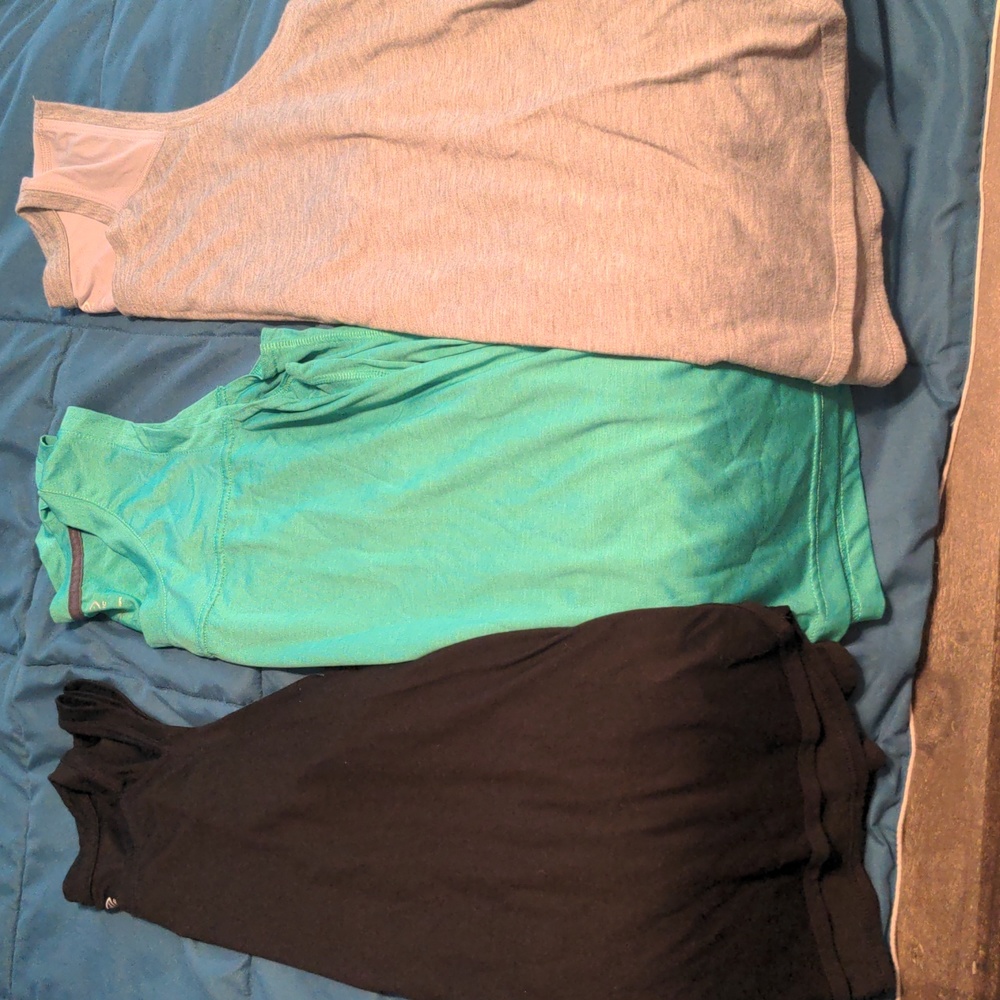 Workout tanks